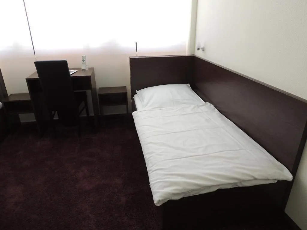 Aaa Budget Hotel Colonia Germania