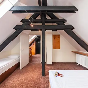 Ahl Meerkatzen Hotel