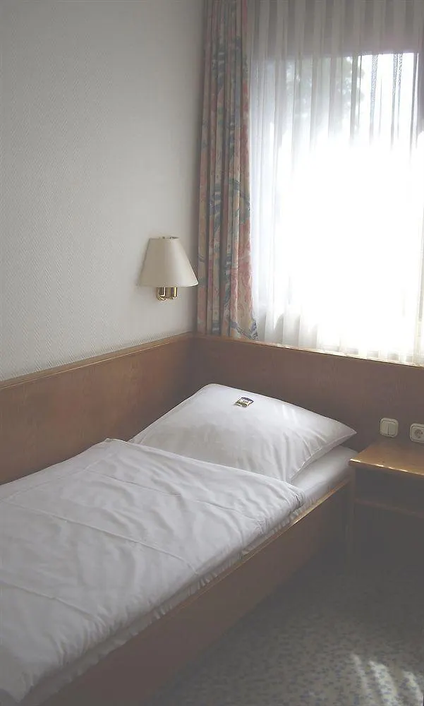 Aaa Budget Hotel Cologne