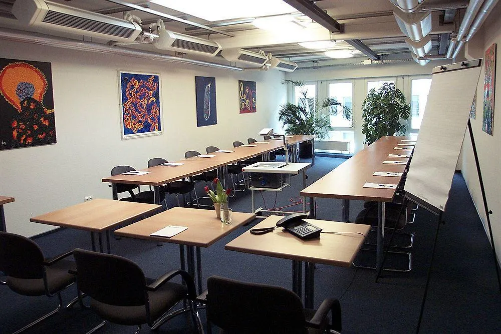 Aaa Budget Hotel Cologne