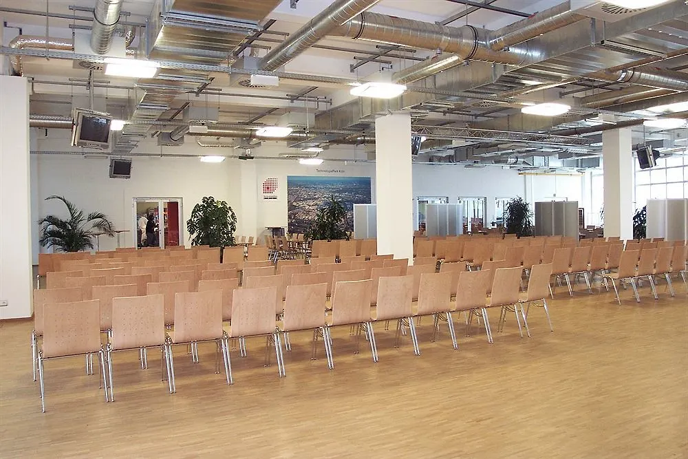 Aaa Budget Hotel Cologne
