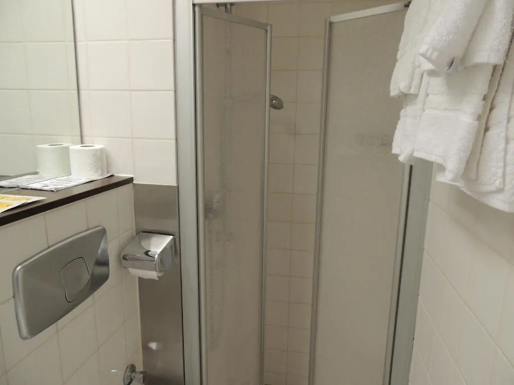 Aaa Budget Hotel Cologne