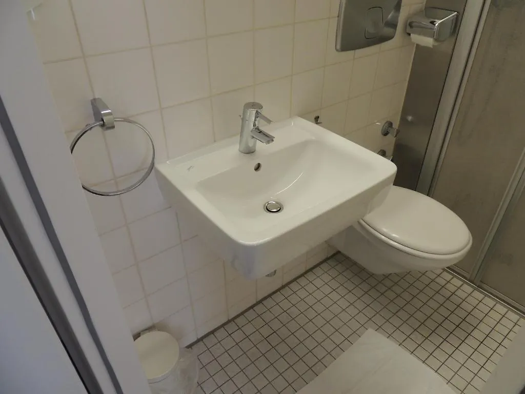 Aaa Budget Hotel Cologne Germany
