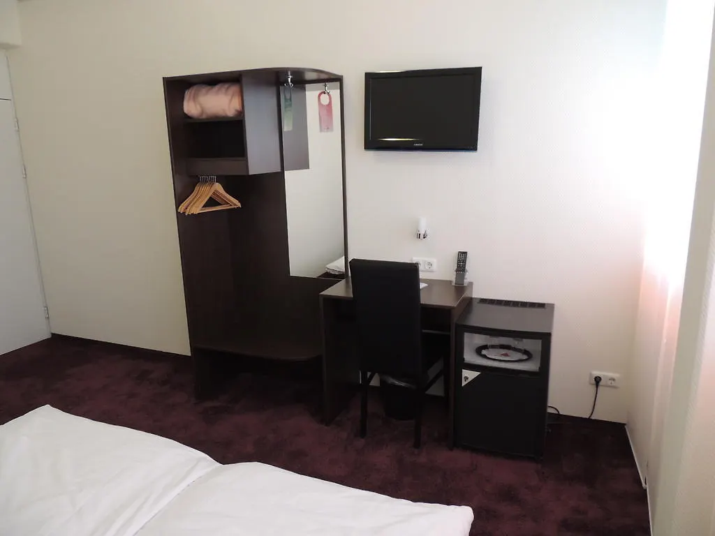 Aaa Budget Hotel Cologne